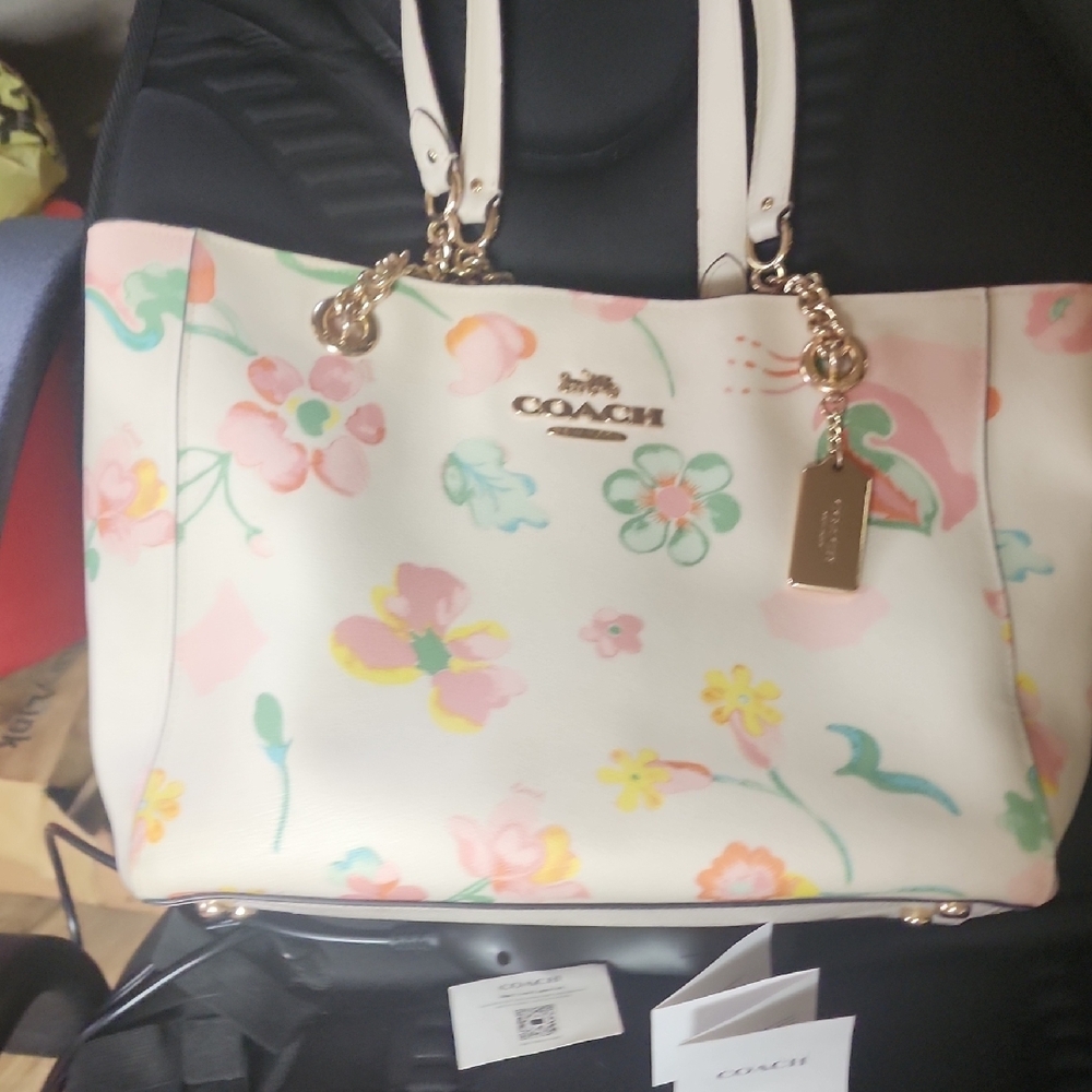 Coach Cream Floral Tote Bag - Picture 3 of 3